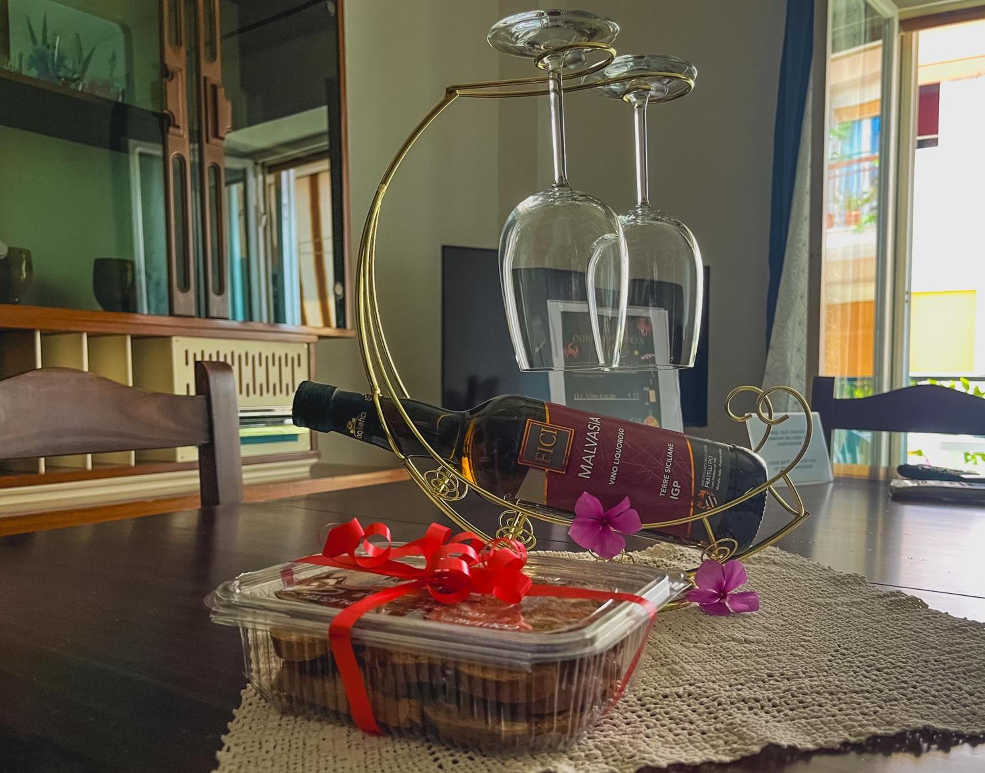 Seaview Terrace Apartment Relax & Comfort In Milazzo, Ture'S Home エクステリア 写真
